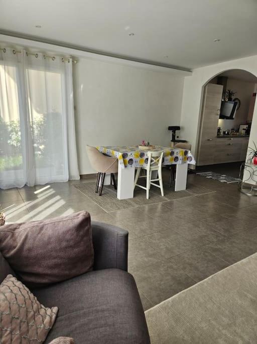 Villa Moderne, A 2 Pas Du Lac Leman Sciez Exterior foto